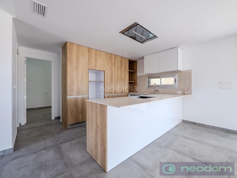 Foto 3dde2de2-2388-4e63-9217-ba20e13563d8. Casa amb piscina a Algorfa