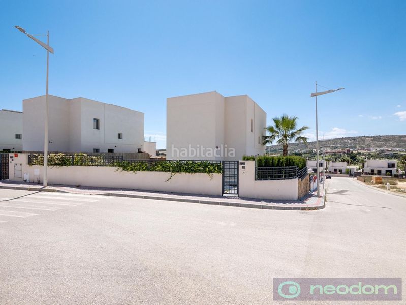 Foto 8480730a-d834-4ed1-aef4-bc730b824754. Casa amb piscina a Algorfa