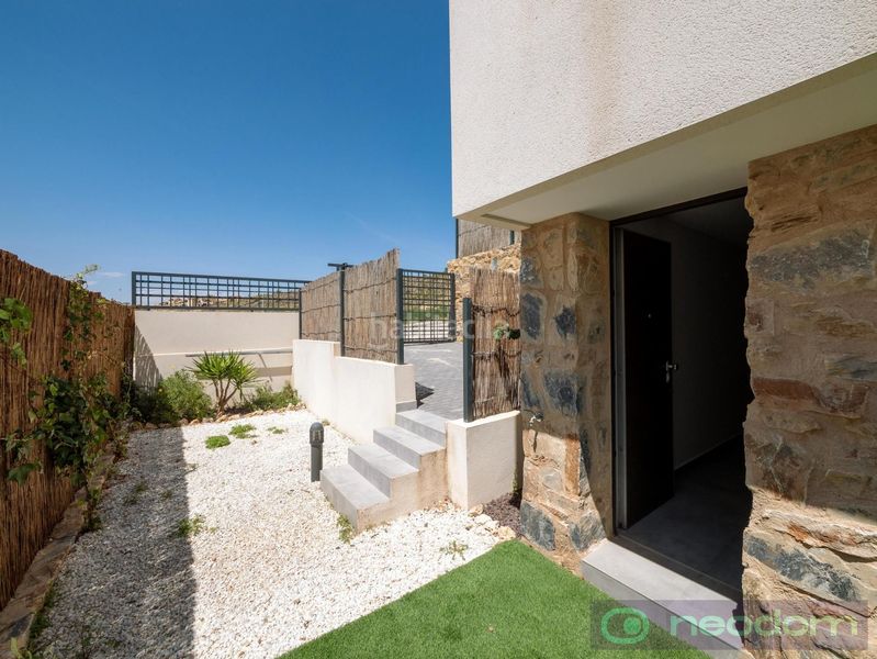 Foto 96a93c0d-d064-4b50-aa35-5e1b1bb1230b. Casa amb piscina a Algorfa