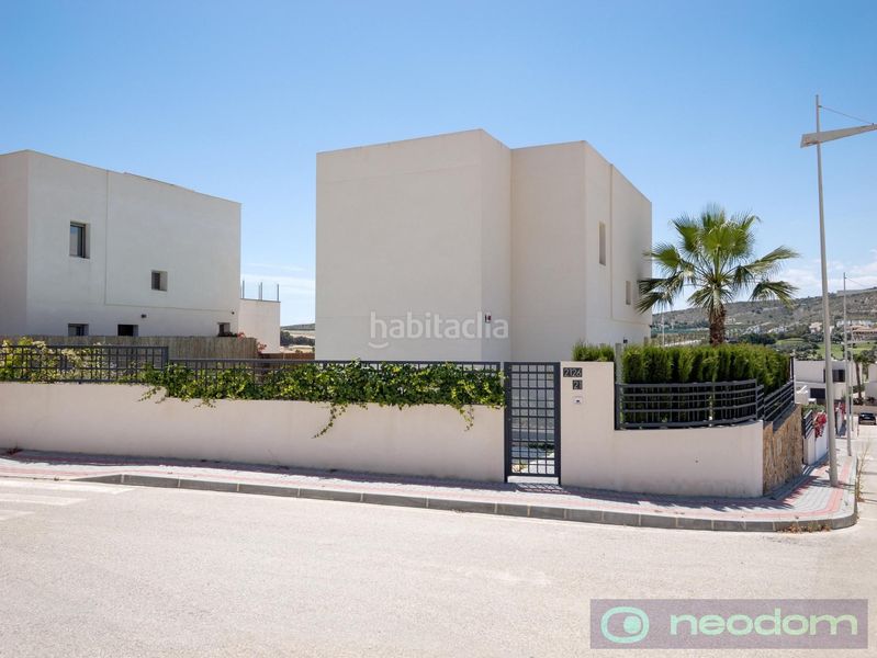 Foto 9d59bcd7-f120-46ff-9169-e2fae810812a. Casa amb piscina a Algorfa