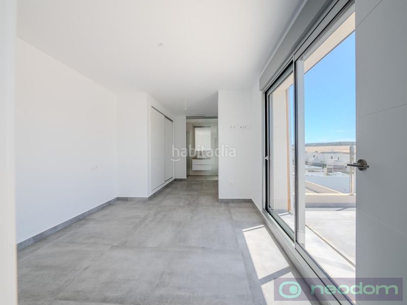 Foto fbb6346e-4e54-48a8-80b2-62b5a9d502ad. Casa amb piscina a Algorfa