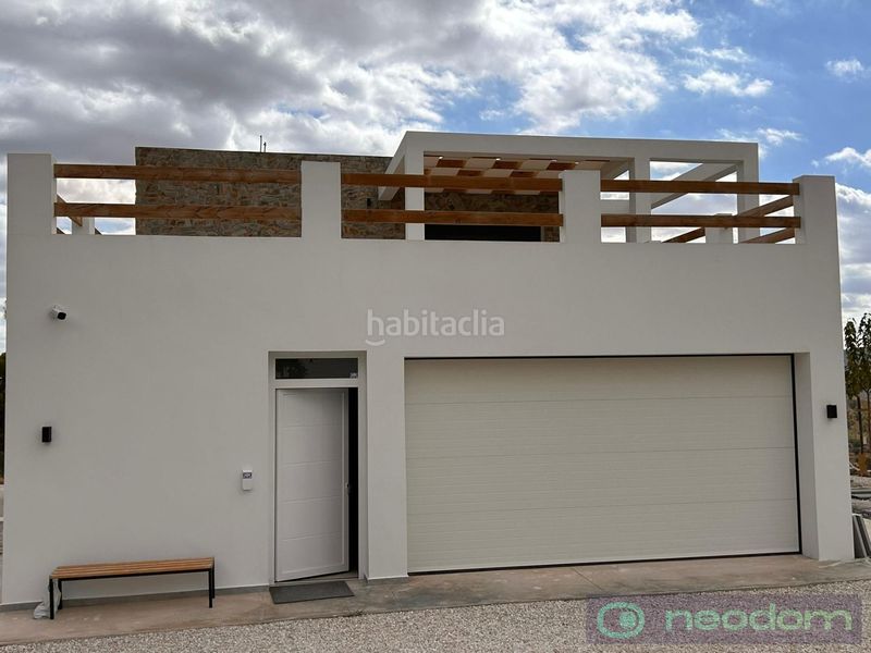 Foto 9a44658d-1a80-4ee8-aebe-6c9c56e3f727. Casa amb piscina a Pinoso