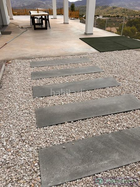 Foto c11ec2a8-214d-4dd6-b3ef-41fbe739270e. Casa amb piscina a Pinoso