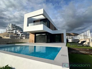 House  N/a