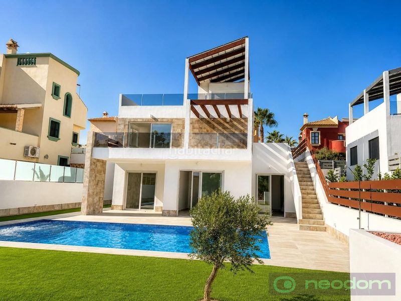 Foto aec0e16d-31e6-4f3e-865d-7b6e1313f9ab. Casa amb piscina a La Marquesa Rojales