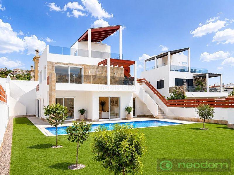 Foto e9df599b-5981-4ff4-861f-a59cce3d9acb. Casa amb piscina a La Marquesa Rojales