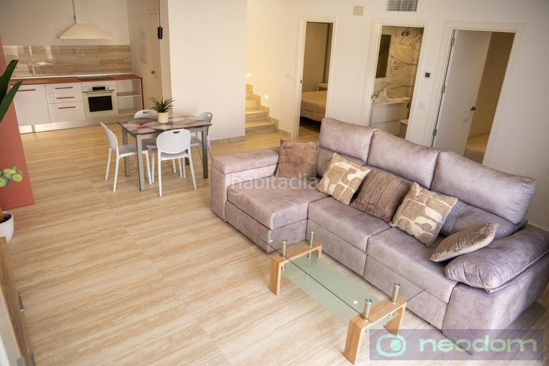 Foto fa15a393-ea55-4270-9694-2fba179cfe4a. Casa amb piscina a La Marquesa Rojales
