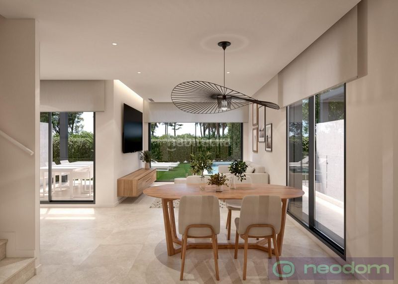 Foto d6fce405-d317-4dff-8534-54e64cb12ab2. Casa amb piscina a Centro Alcázares (Los)