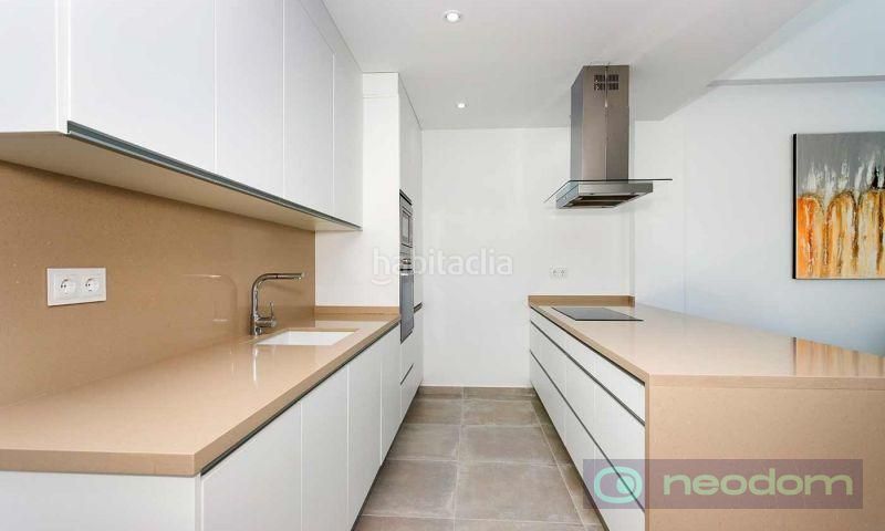 Foto 56cd6762-94ba-42b2-ba39-ac8f3cc57335. Casa amb aparcament piscina a Daya Nueva