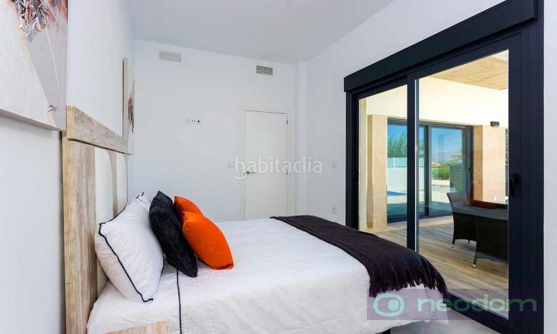 Foto b6c9920f-c291-4f81-9697-804850ccbdd7. Casa amb aparcament piscina a Daya Nueva