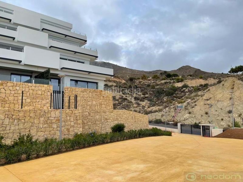 Foto cd0f9467-82be-4fee-9ca5-0a6a7a1f72dd. Piso en n/a en Finestrat pueblo Finestrat