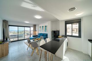 Miete Etagenwohnung  Carrer de colombia