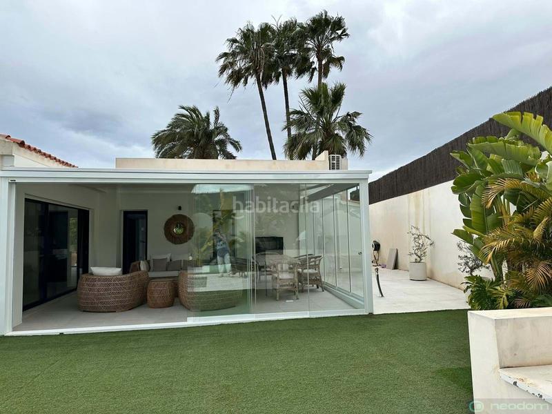 Foto 6eb815fb-f193-4e09-b1e9-4972740040dd. Chalet avec chauffage parking piscine dans L´Albir Alfàs del Pi (l´)