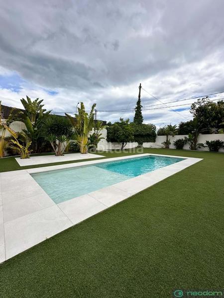 Foto 34380f96-e248-4d58-8cda-48e4a8a78124. Xalet amb calefacció aparcament piscina a L´Albir Alfàs del Pi (l´)