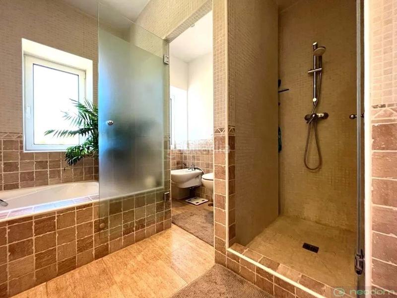 Foto 3833a1cc-a2b5-4e19-bb97-a54e5d5fa201. Chalet mit heizung parking pool in L´Olla Altea