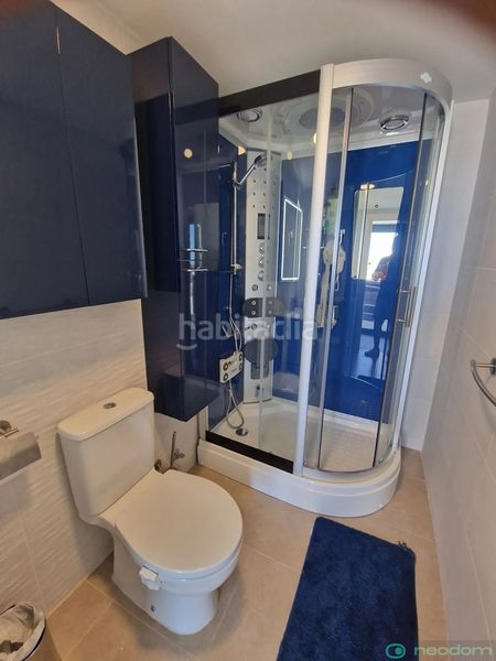 Foto 38ed681d-84af-4b61-bcd4-4e04aee186b2. Àtic amb aparcament piscina a balcón de Finestrat-terra marina Finestrat