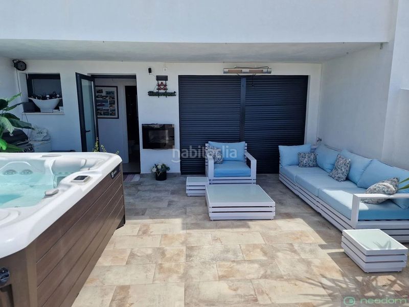 Foto 90b1ec0a-0d4d-4219-8be5-c522c73c1f29. Àtic amb aparcament piscina a balcón de Finestrat-terra marina Finestrat