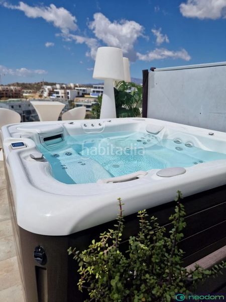 Foto b6920612-c1c2-423a-b1ab-eebecffb3fd4. Àtic amb aparcament piscina a balcón de Finestrat-terra marina Finestrat