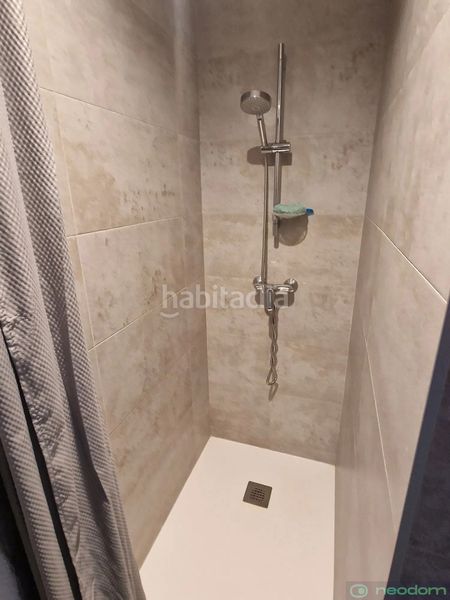 Foto f45ea822-f700-4136-aaff-4c500152f27a. Àtic amb aparcament piscina a balcón de Finestrat-terra marina Finestrat