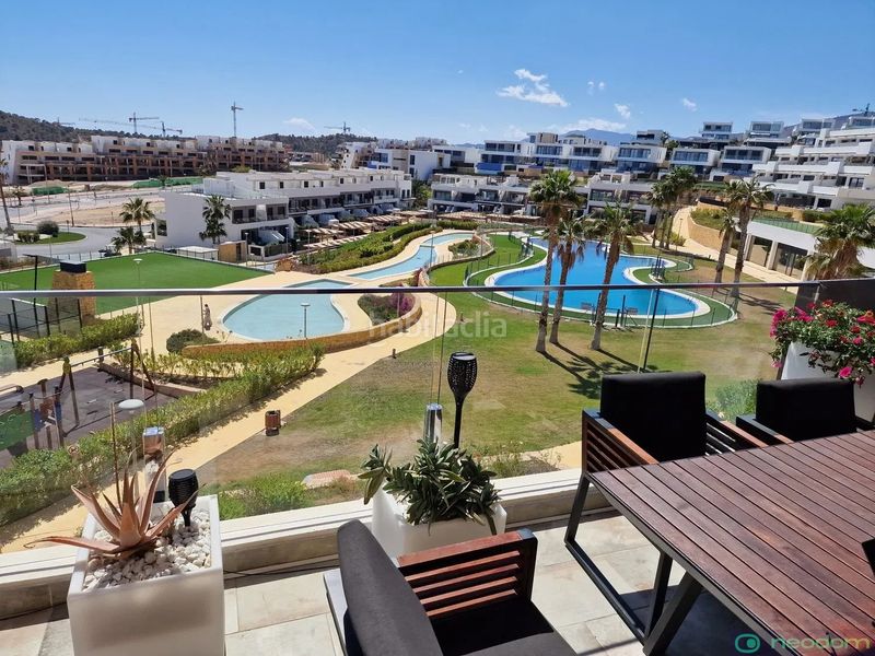 Foto f7ea748e-d4ff-4e89-9417-804a52bd4dbc. Àtic amb aparcament piscina a balcón de Finestrat-terra marina Finestrat