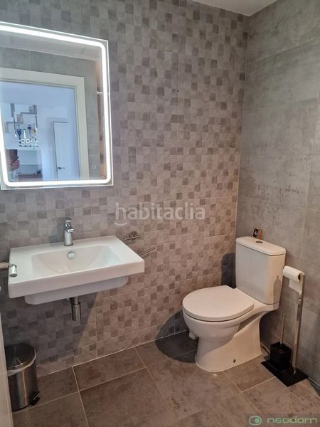 Foto f8298171-3584-4d7e-b750-02d56a29bbab. Àtic amb aparcament piscina a balcón de Finestrat-terra marina Finestrat