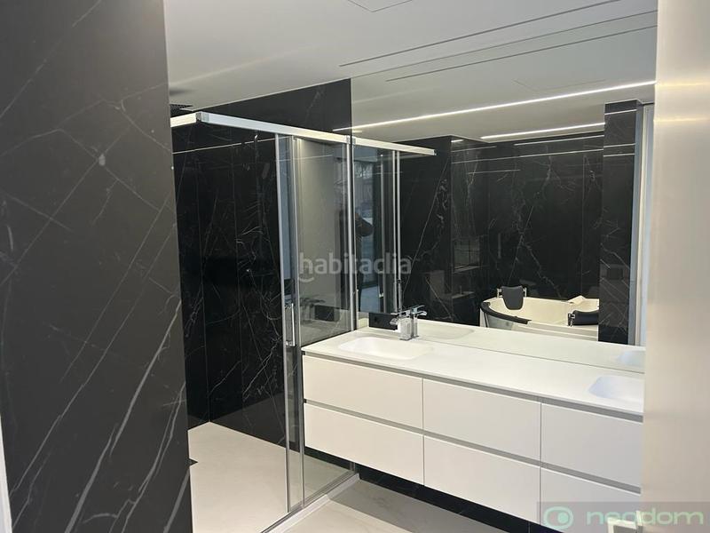 Foto 48822e44-b5b0-4471-b2c0-45f4a4ba7681. Haus mit heizung parking pool in Juzgados - Plaza de Toros Benidorm