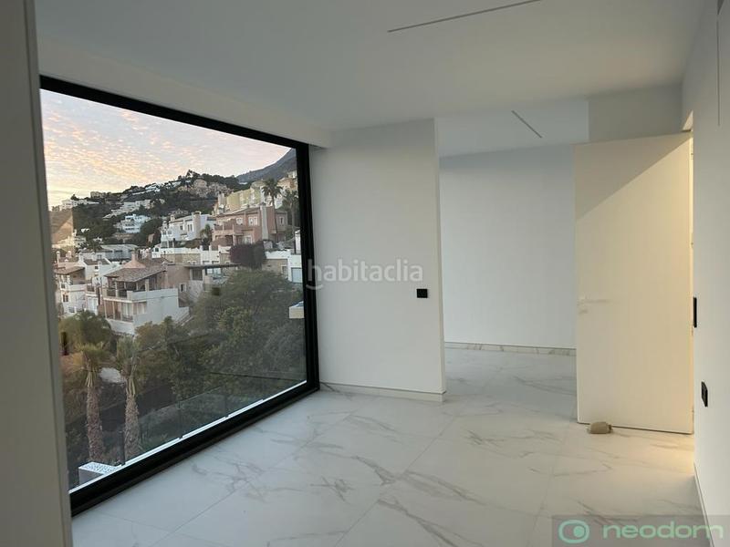 Foto b26f14ce-1276-4430-8dce-78d49ab0a307. Haus mit heizung parking pool in Juzgados - Plaza de Toros Benidorm