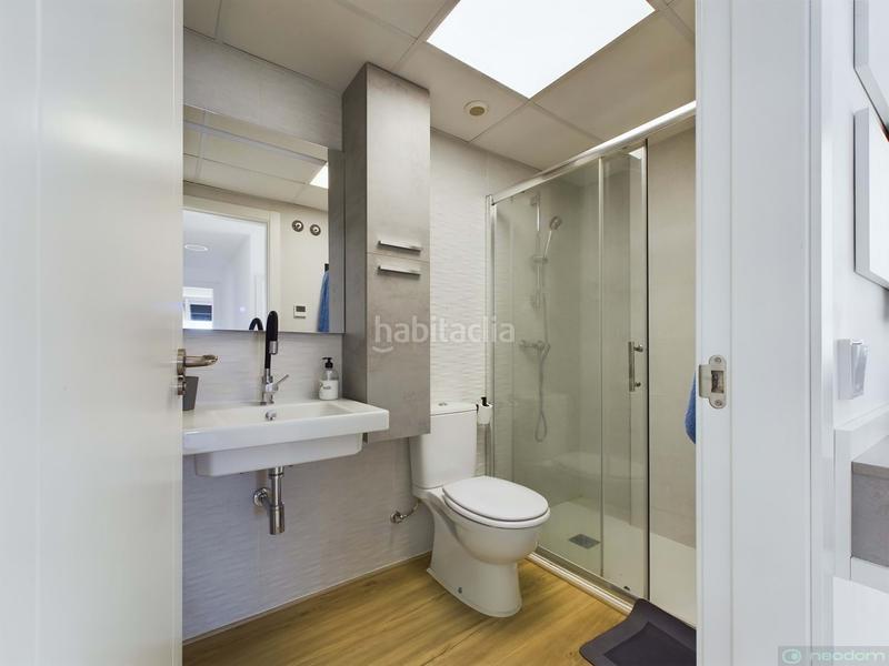 Foto 87e835e8-a160-4217-ab64-15e8c6df8745. Appartement avec piscine dans balcón de Finestrat-terra marina Finestrat