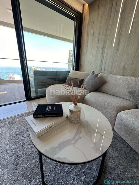 Foto f337ace7-b69d-4e9c-bd36-2b7eb249dabc. Affitto appartamento con parcheggio piscina in Playa Poniente Benidorm