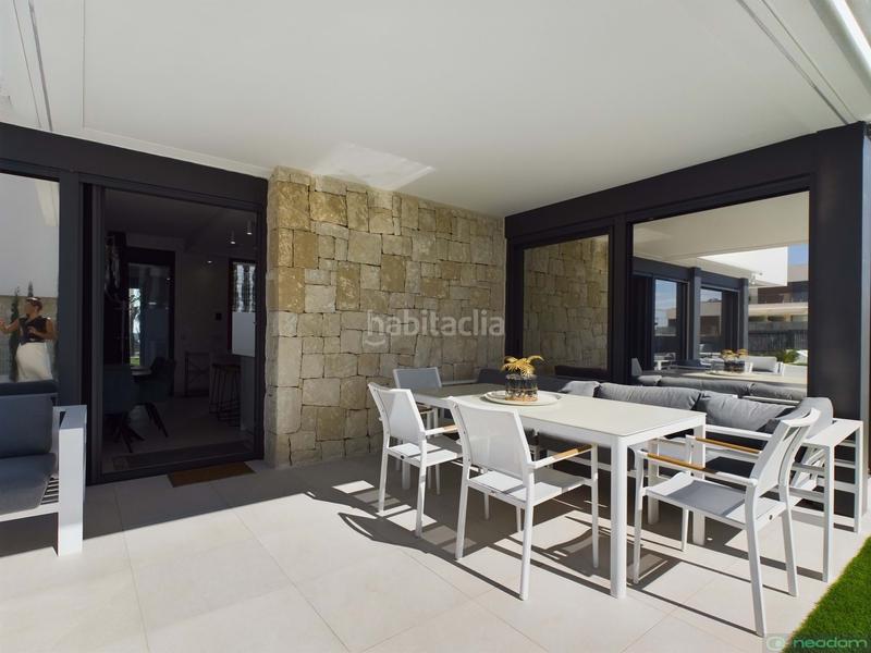 Foto f8e89332-0ba6-4f53-a057-c3a9a7783f66. Casa en Golf Bahía Finestrat