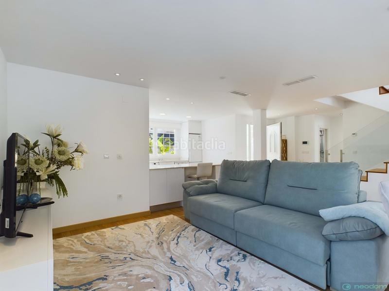 Foto 007636aa-2899-43e9-b33c-16e290cd5888. Casa amb calefacció aparcament piscina a Polop