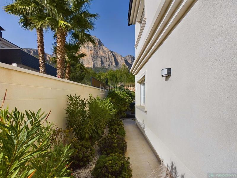 Foto 0accdec7-6155-4f6b-92d3-c5c61ba41df3. Casa amb calefacció aparcament piscina a Polop