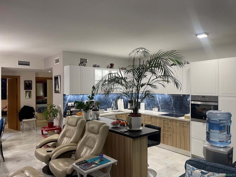 Foto b6e94352-3277-409a-a750-47bb96137083. Etagenwohnung mit heizung parking pool in Via Parque Benidorm