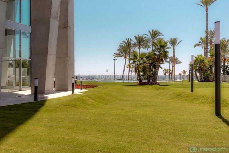 Foto f40c2f8a-809c-4fde-9041-01a8b3911216. Appartement dans Playa Poniente Benidorm