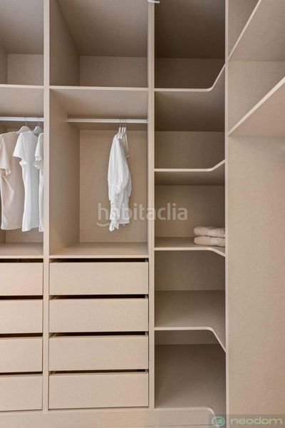 Foto d0dc0e4c-8f6c-4c37-8bc0-50e949e4a48d. Pis a Islas Menores-Mar de Cristal Cartagena