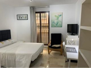 Rent Studio in Calle san juan de dios 54. Estudio en alquiler estudiantes próximo curso