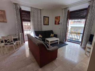Location Appartement  Calle pavaneras. Piso de 2 dormitorios en alquiler, centro granada
