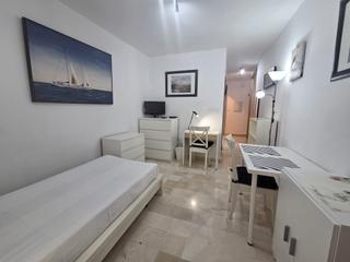 Location Studio à Calle san juan de dios 52. Disponible en alquiler estudio estudiantes universidad, próximo
