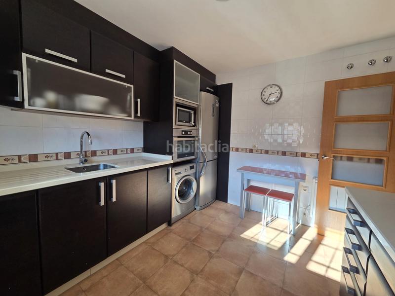 Foto 241063a1-c8ba-486e-9b96-bc73825841fb. Attique avec chauffage parking piscine dans Híjar Gabias (Las)