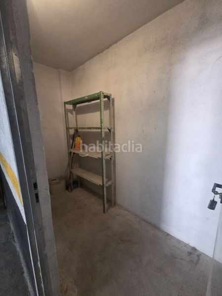 Foto 70f301a0-f869-4fb1-8c82-820b8ba1a394. Aparcament cotxe a calle ibiza 20 a San Antón Armilla