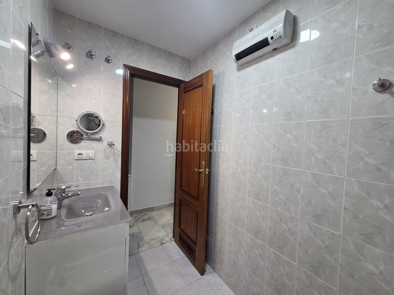 Foto 26ffc02a-4565-4a07-bf5f-94e27030594d. Rent flat in avenida de carmen morcillo 5 in Gójar