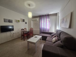 Location Appartement  Calle curro cúchares 19. Piso disponible para estudiantes o trabajadores