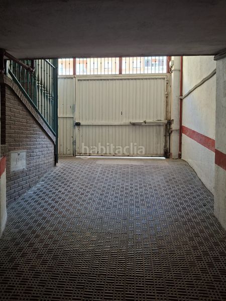 Foto 57b0f54b-ac29-4aa4-8a16-f85e9ac62957. Miete autoparkplatz in Camino de Ronda Granada