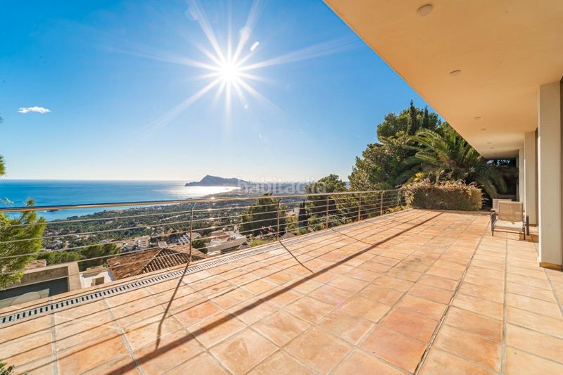 Foto 141b5a23-6e7b-4061-88e3-7d8865a3137c. Casa amb calefacció aparcament piscina a Altea la vella Altea