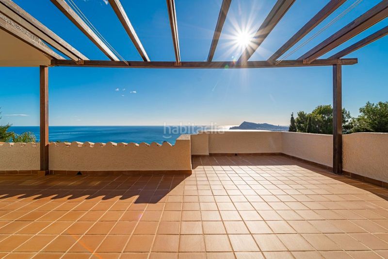 Foto 392199d5-1ae9-42da-b6e1-69f08bc5f6c8. Casa amb calefacció aparcament piscina a Altea la vella Altea