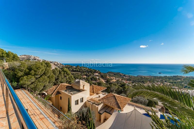 Foto 5080169a-00b6-4393-9fd1-95087786ebc0. Casa amb calefacció aparcament piscina a Altea la vella Altea