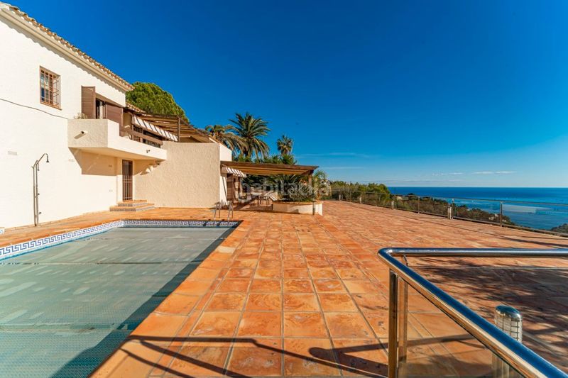 Foto 65865c96-7895-4bbf-a40f-58488a0af42d. Casa amb calefacció aparcament piscina a Altea la vella Altea
