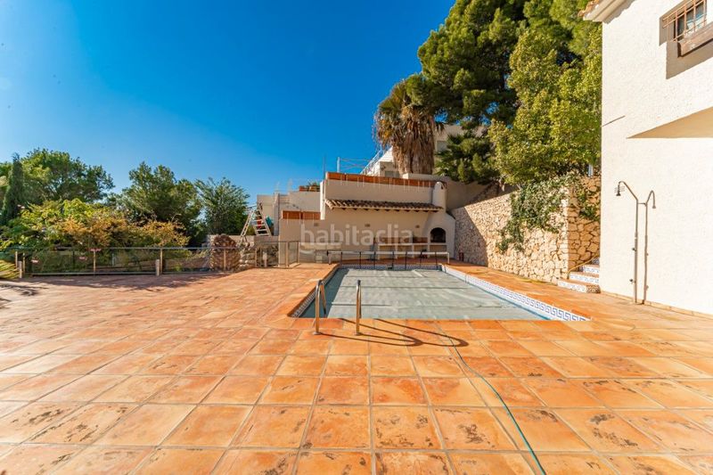 Foto 7c61fc0f-0e59-410c-8204-67f0a18c624e. Casa amb calefacció aparcament piscina a Altea la vella Altea