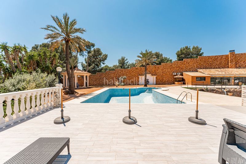 Foto a7626d75-0490-4e12-b32d-51b3c892fda8. Casa amb aparcament piscina a Alfinach - Monasterios Puçol