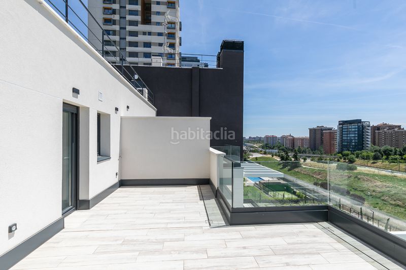 Foto bf8c6761-bcb1-45fd-9bde-142e65900f55. Àtic amb calefacció piscina a Virgen del Cortijo-Manoteras Madrid